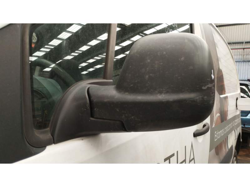 RETROVISOR IZQUIERDO 1679996580 