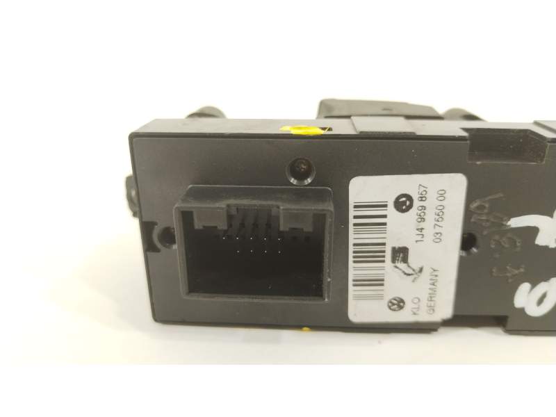 MANDO ELEVALUNAS DELANTERO IZQUIERDO 1J4959857 