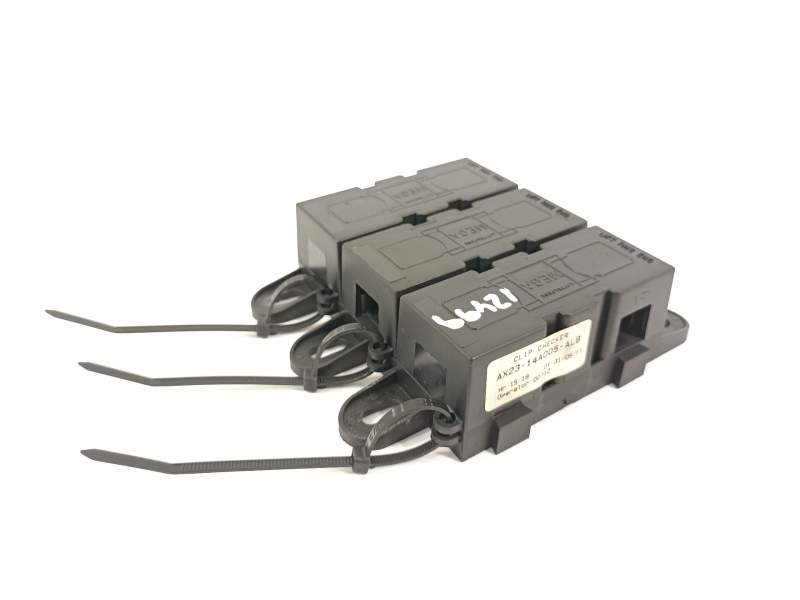 CAJA RELES / FUSIBLES AX2314A005ALB 5605003090 