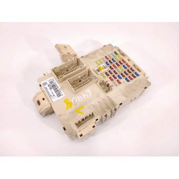 CAJA RELES / FUSIBLES 91950A2130 