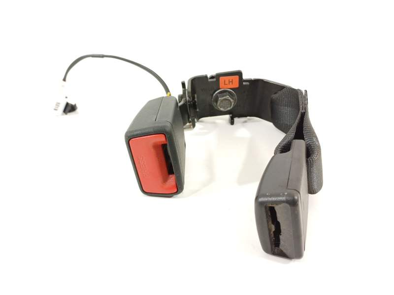 ENGANCHE CINTURON TRASERO CENTRAL 898J0H8200WK 