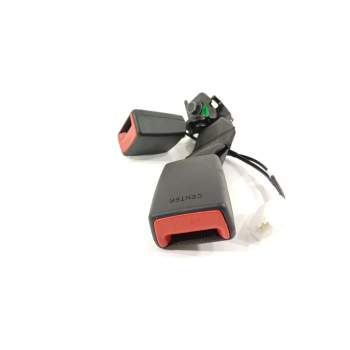 ENGANCHE CINTURON TRASERO CENTRAL 898B0H8200WK 