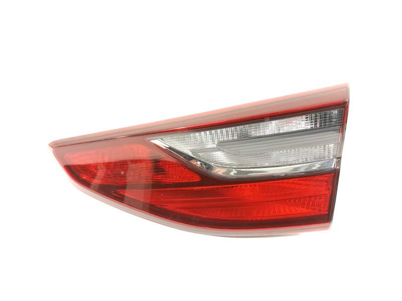 PILOTO TRASERO DERECHO 92404J7000 