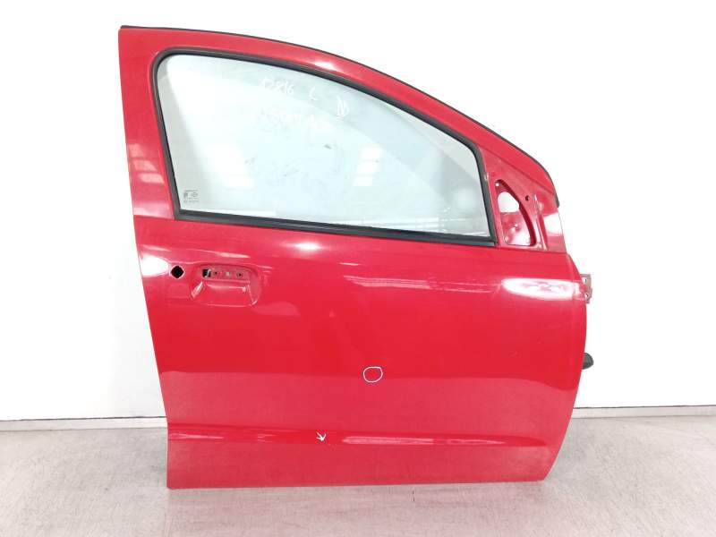PUERTA DELANTERA DERECHA 68001M68K10 