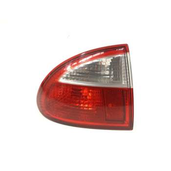 PILOTO TRASERO IZQUIERDO 1M6945111 