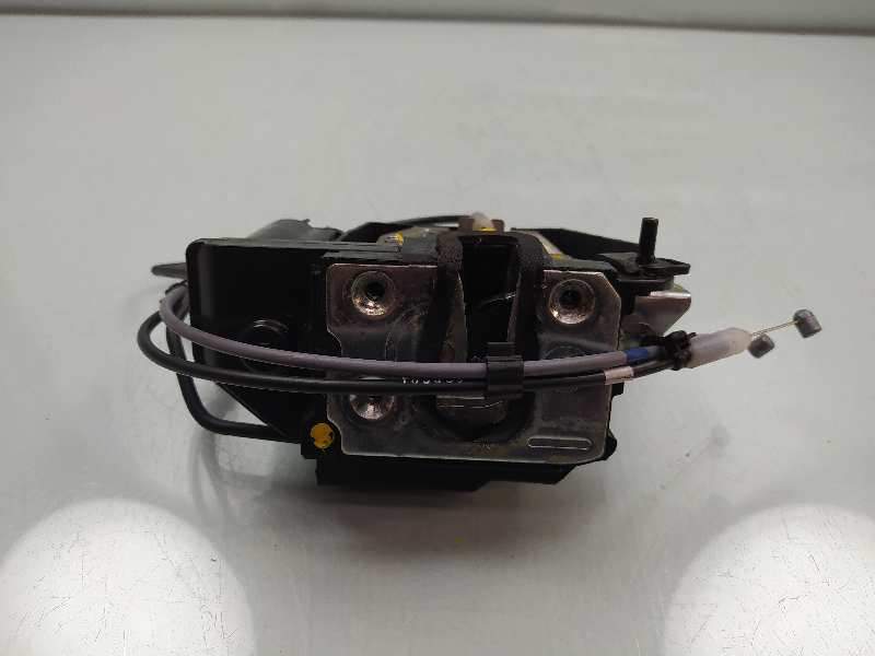CERRADURA PUERTA TRASERA IZQUIERDA 814100X021 