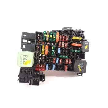 CAJA RELES / FUSIBLES 2Q0937615A  OEM 2Q0937615A