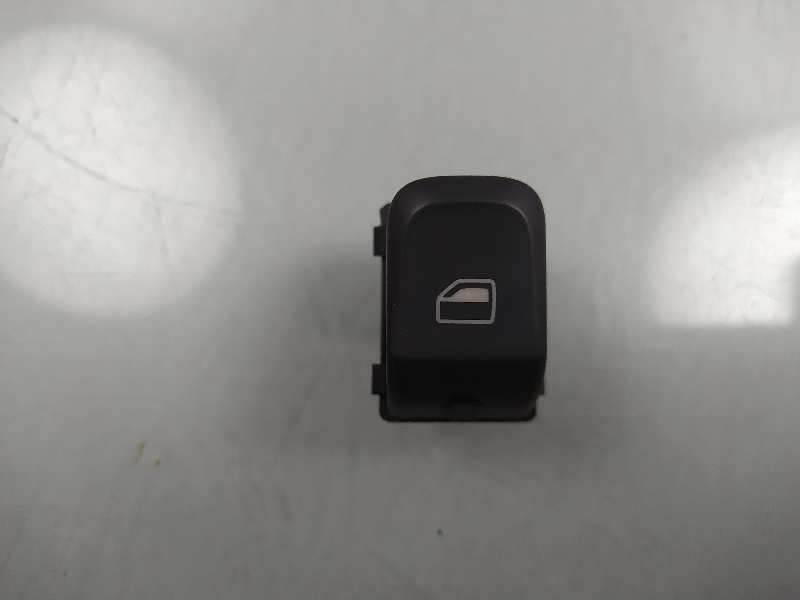 MANDO ELEVALUNAS DELANTERO DERECHO 4G0959855 