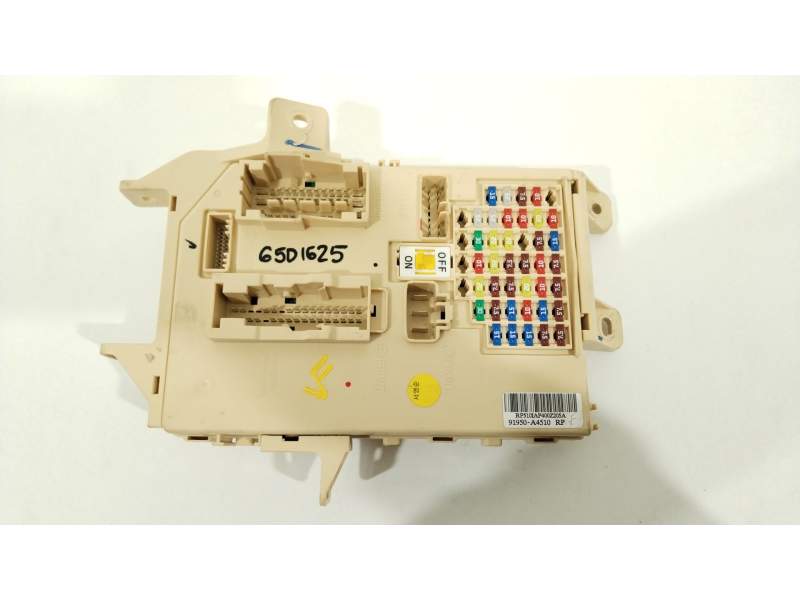 CAJA RELES / FUSIBLES 91950A4510 91950A4510RP
