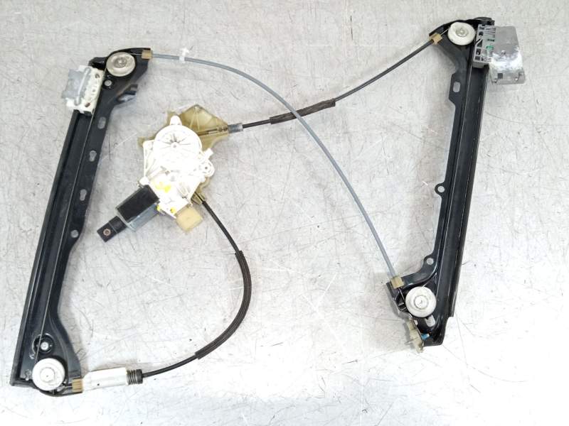 ELEVALUNAS DELANTERO IZQUIERDO 51337193455 7119201A 0130822402