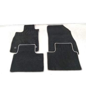 JUEGO DE ALFOMBRILLAS 8201599703 