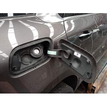 TAPA EXTERIOR COMBUSTIBLE 