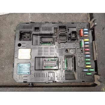 CAJA RELES / FUSIBLES 9664058780 BSI04EV 