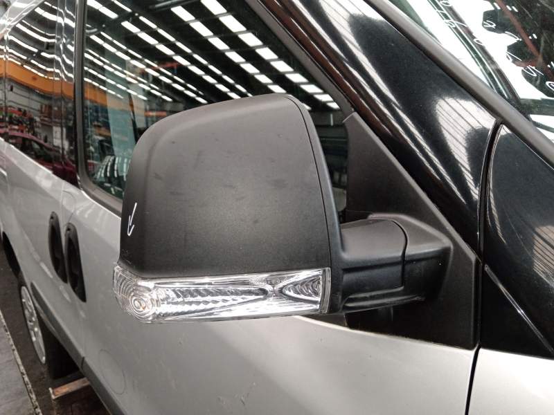 RETROVISOR DERECHO 735528037 