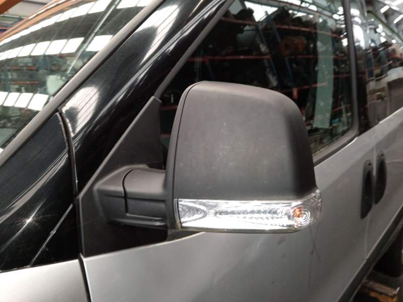 RETROVISOR IZQUIERDO 735528049 