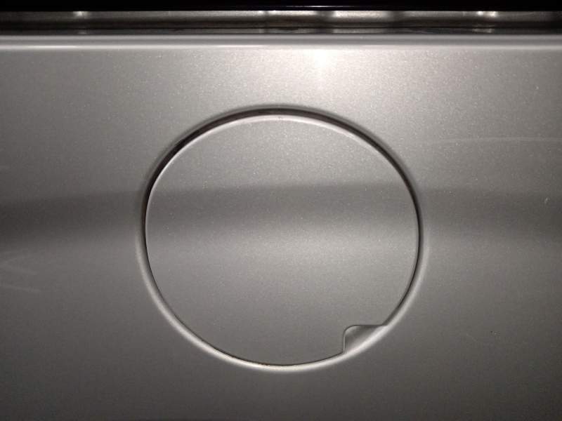 TAPA EXTERIOR COMBUSTIBLE 