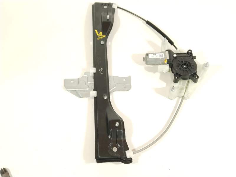 ELEVALUNAS DELANTERO IZQUIERDO 554000966AA 
