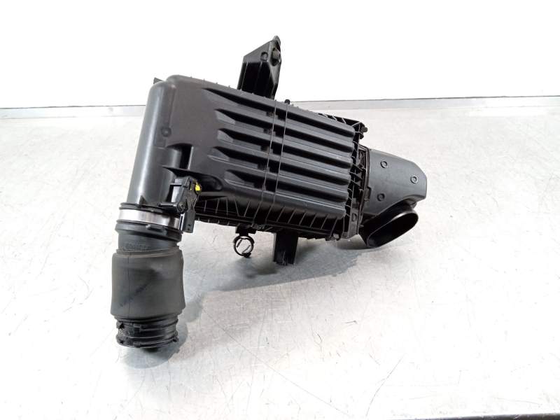 CAJA FILTRO AIRE 165007664R 226802715R 