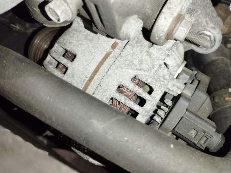 ALTERNADOR 05033757AB 0124525128