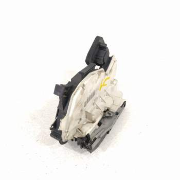 CERRADURA PUERTA TRASERA IZQUIERDA 5K4839015Q  OEM 5K4839015Q