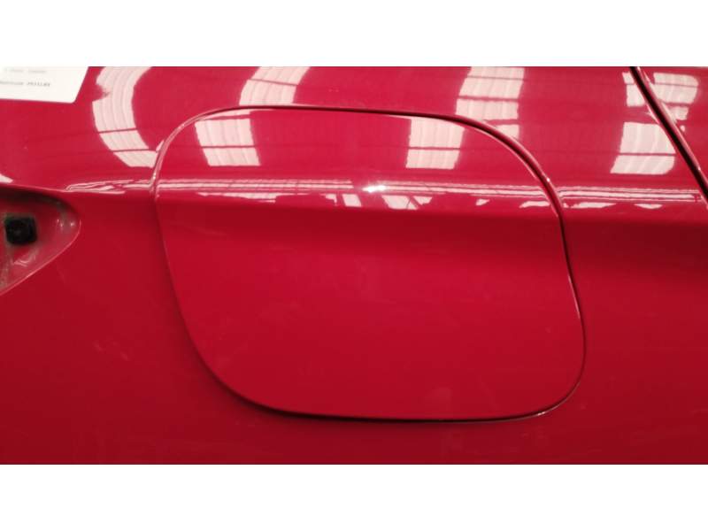 TAPA EXTERIOR COMBUSTIBLE 39143516 