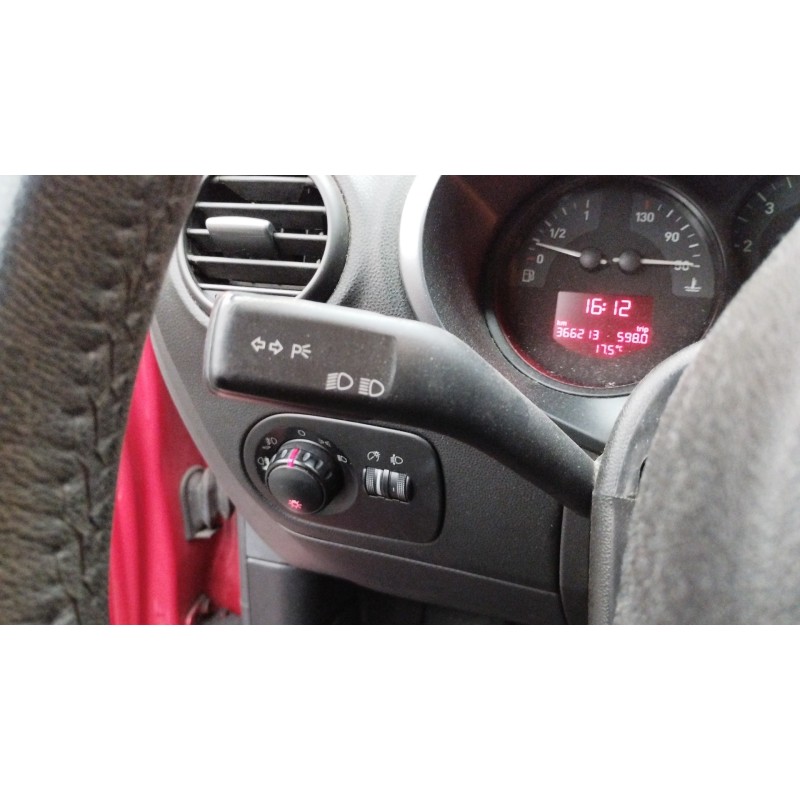 Recambio de mando intermitentes para seat leon (1p1) comfort limited referencia OEM IAM   