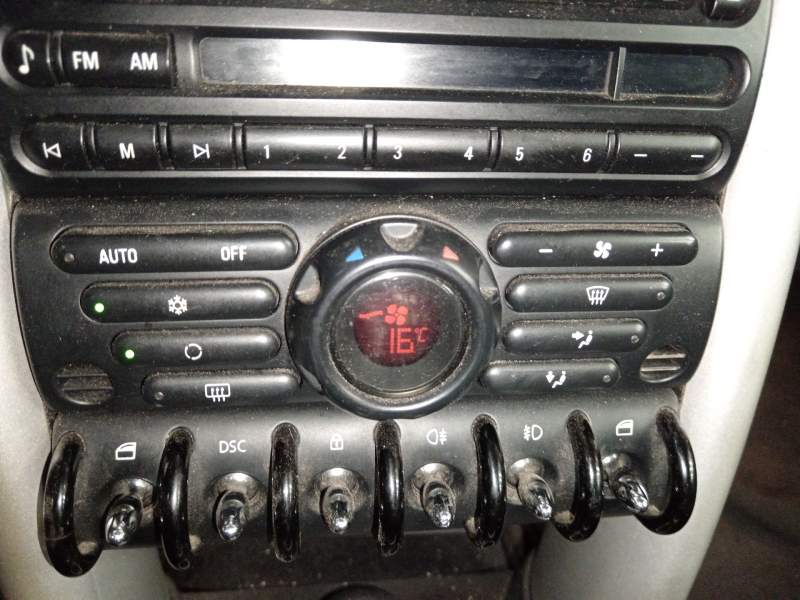 MANDO CLIMATIZADOR 64116940861 