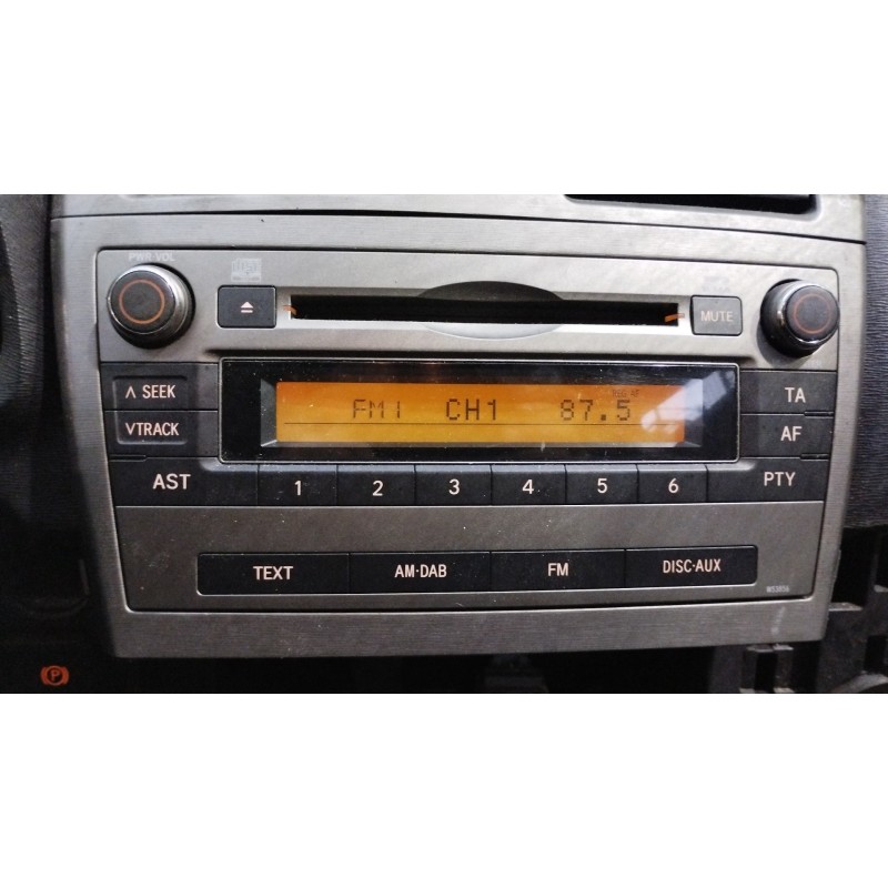 Recambio de sistema audio / radio cd para toyota avensis (t27) active referencia OEM IAM   