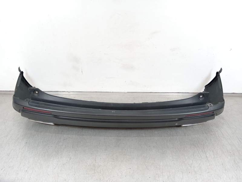 PARAGOLPES TRASERO 715013B4A 