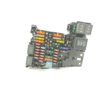CAJA RELES / FUSIBLES 5Q0937615C 