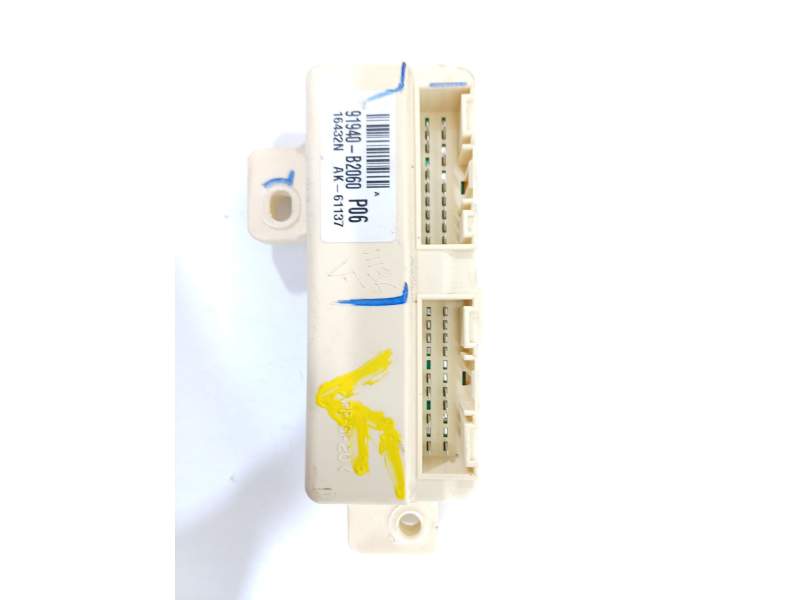 CAJA RELES / FUSIBLES 91940B2060 