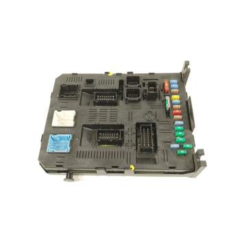 CAJA RELES / FUSIBLES 6580Y5 216761594 