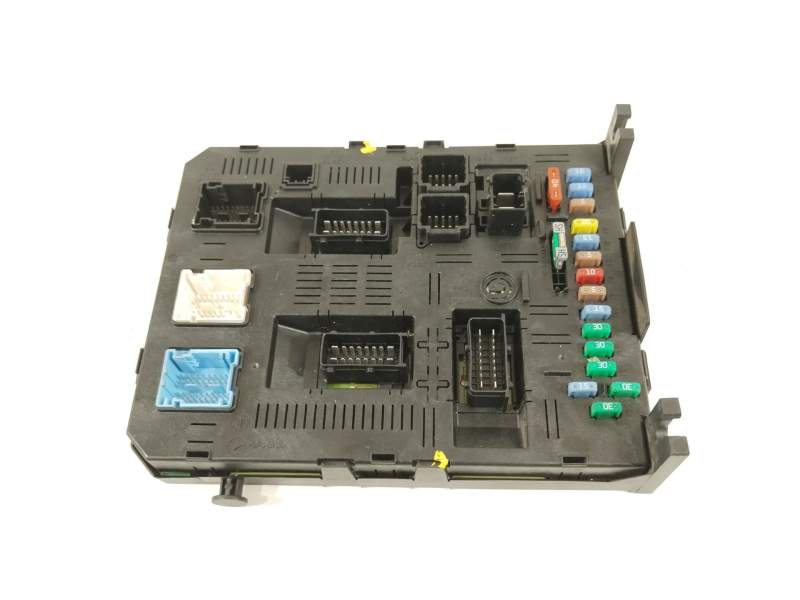 CAJA RELES / FUSIBLES 6580Y5 216761594 