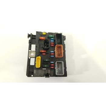 CAJA RELES / FUSIBLES 9661086980 6500FH
