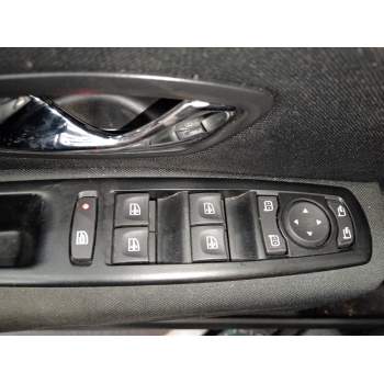 MANDO ELEVALUNAS DELANTERO IZQUIERDO 809610017R 