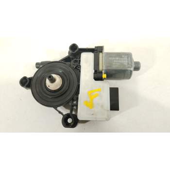 MOTOR ELEVALUNAS TRASERO IZQUIERDO 5Q0959811D 0130822695 
