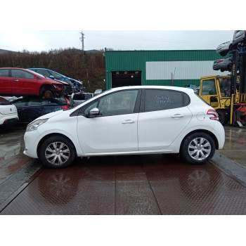 PEUGEOT 208 I (CA_, CC_)