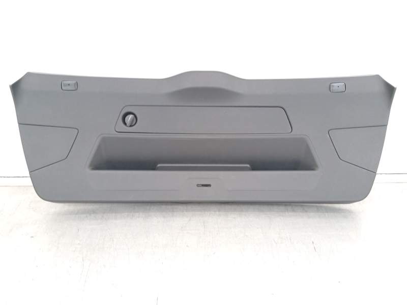 GUARNECIDO PORTON TRASERO 82A867979 