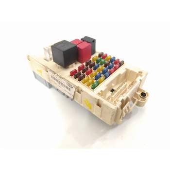 CAJA RELES / FUSIBLES 60698109 