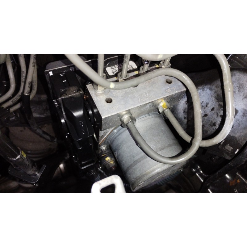 Recambio de abs para toyota auris luna referencia OEM IAM 0265235065  