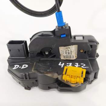 CERRADURA PUERTA DELANTERA DERECHA 13579523 