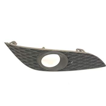 REJILLA PARAGOLPES DERECHA 13225765 