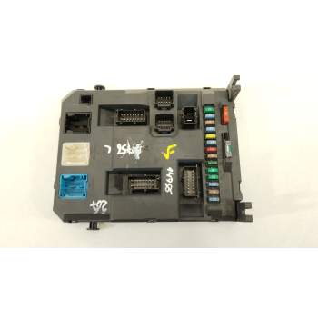 CAJA RELES / FUSIBLES 9664983180 BSIEVX02