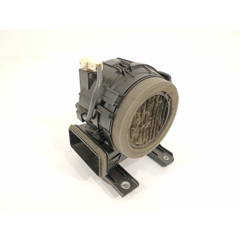 Recambio de ventilador calefaccion para toyota yaris hsd active referencia OEM IAM G923052040 BASF510B14 1611018189