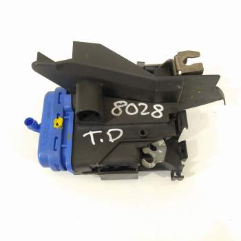 CERRADURA PUERTA TRASERA DERECHA 8D0839016A 