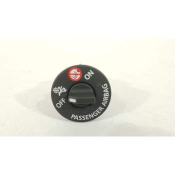 INTERRUPTOR 681995290R 