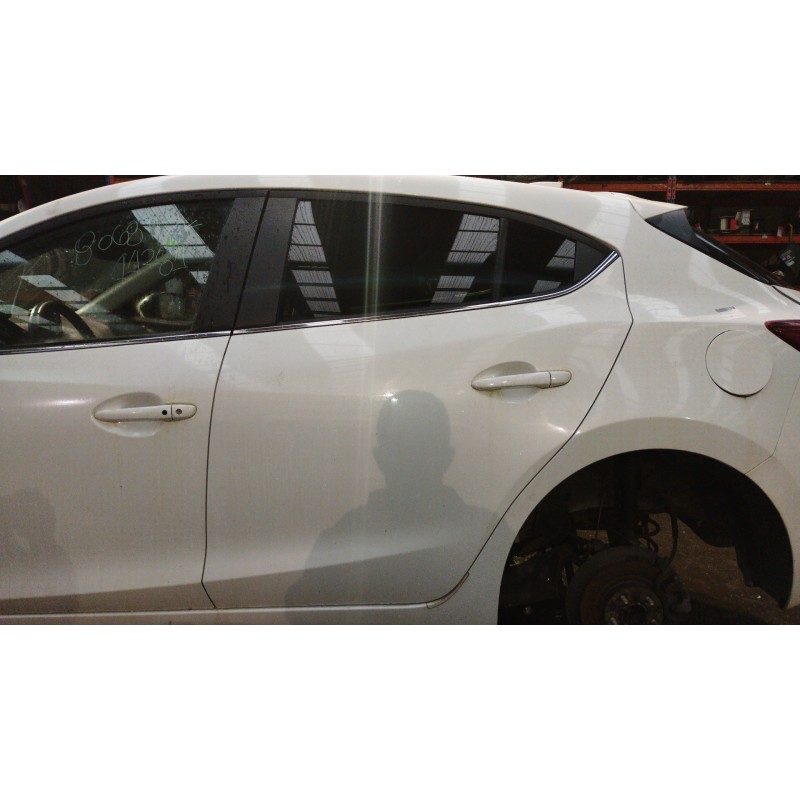 Recambio de puerta trasera izquierda para mazda 3 lim. () center-line referencia OEM IAM   