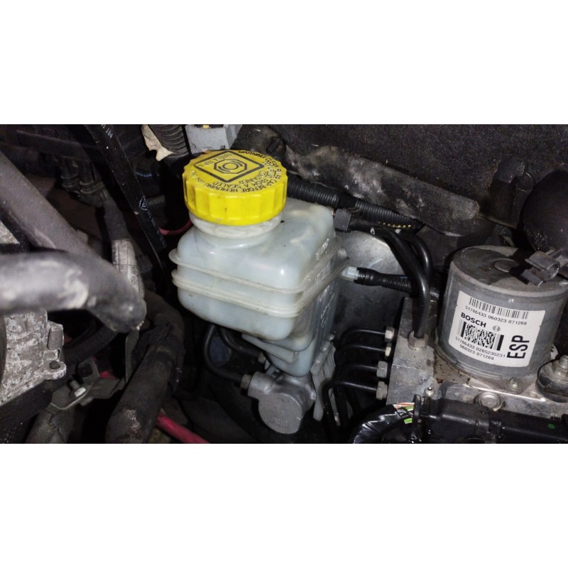 Recambio de bomba freno para fiat grande punto (199) 1.9 8v multijet sport referencia OEM IAM   