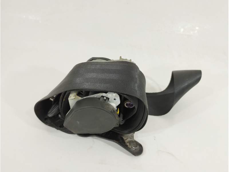 CINTURON SEGURIDAD DELANTERO DERECHO 86884JD00A 