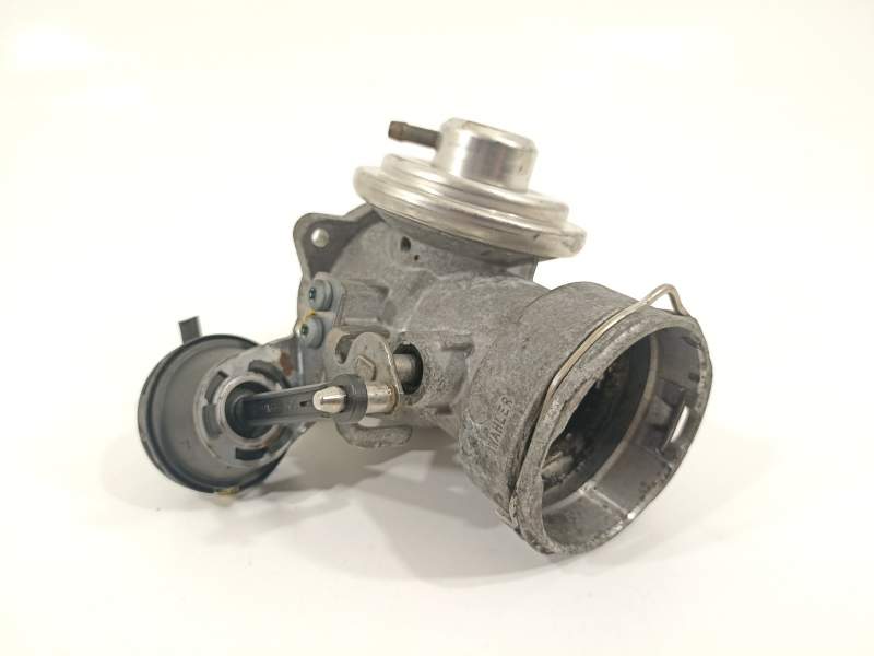 VALVULA EGR 038129637L 038131501AT 131714055